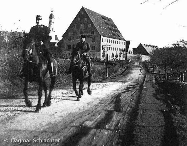 Die Landstraße nach Rottum in den 30er Jahren