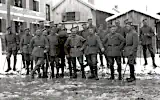 Soldaten in winterlicher Quartierkaserne (ca. 1916/17)