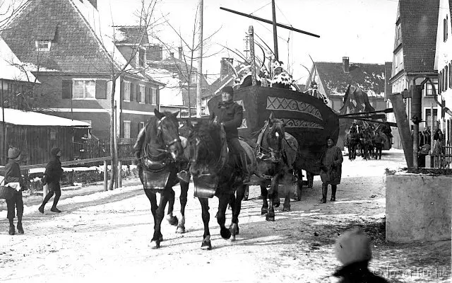 Narrenschiff mit dem Elferrat