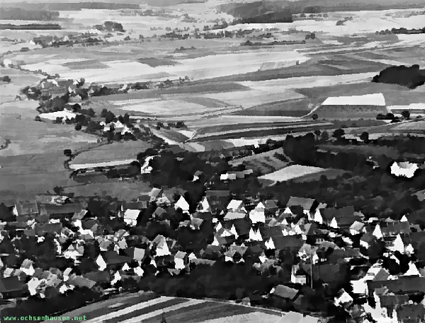 Blick von einem Luftschiff auf die Brühl und Schloßstraße in Ochsenhausen