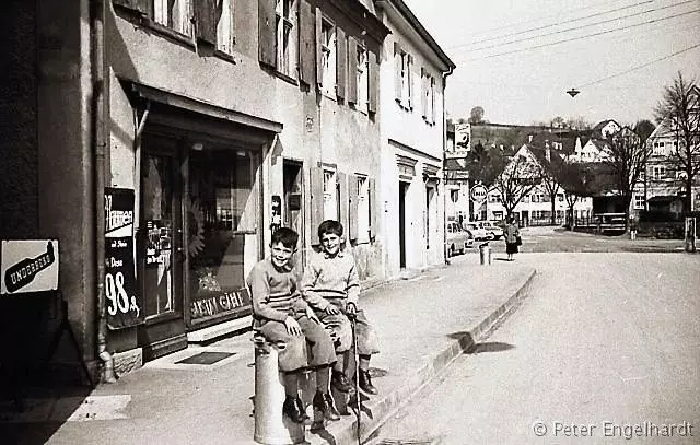 Marktplatz 1959 in Ochsenhausen Mülltonnen auf dem Marktplatz