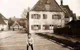 Marktplatz mit Rathaus in Ochsenhausen 1959